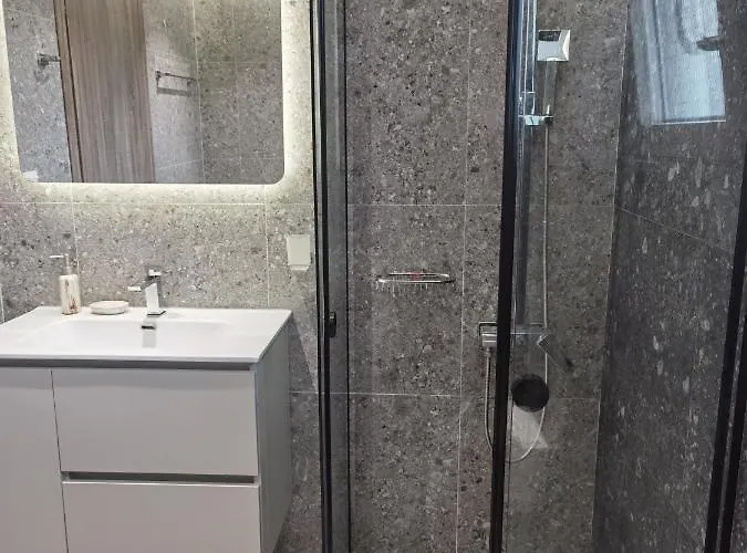 Red Apartamento Vlikhón